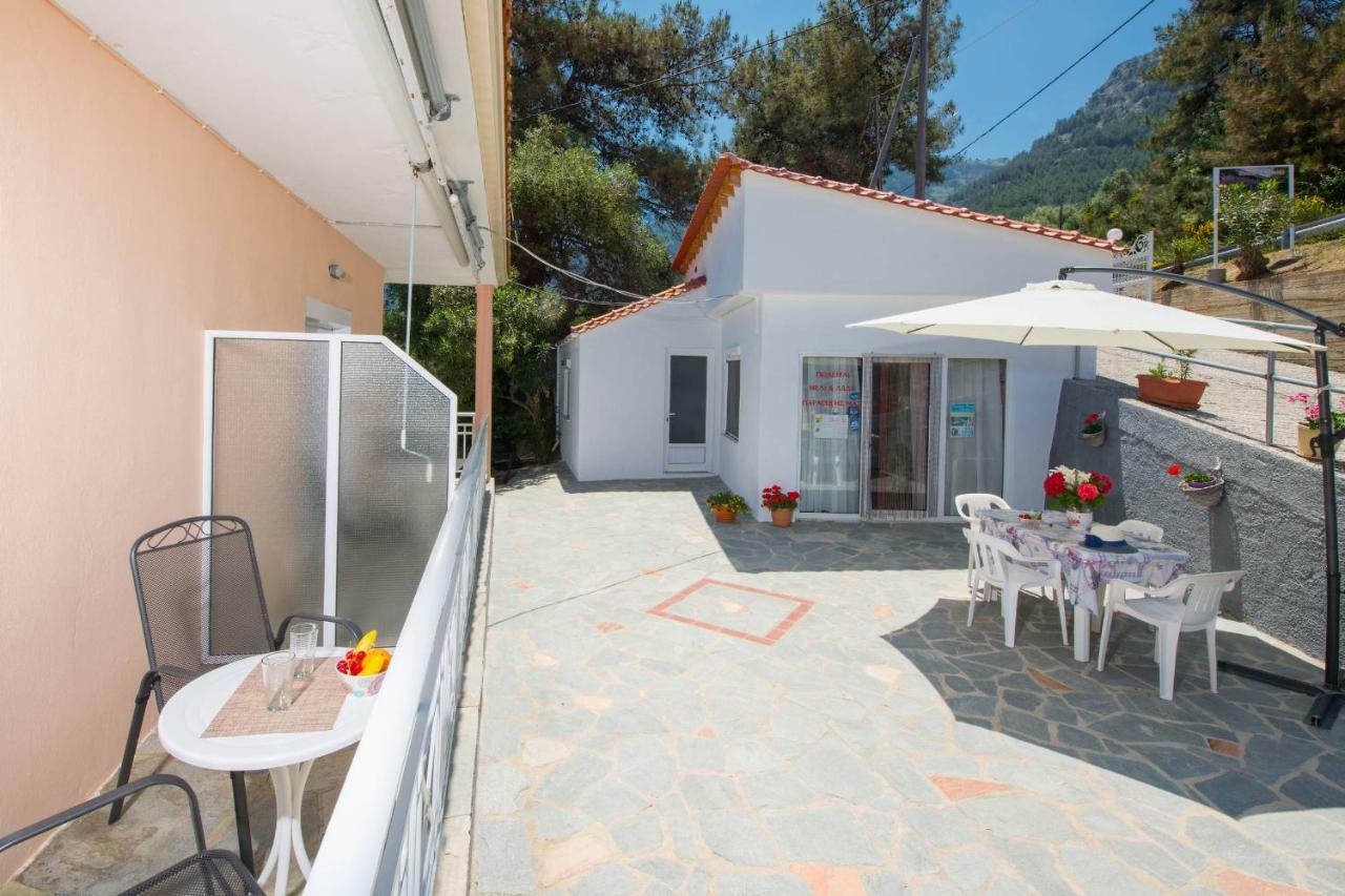 Pension Giannis Αdults Only コイニラ エクステリア 写真
